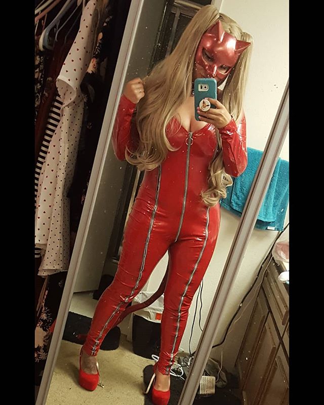 c_chan_cosplay