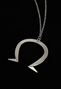 Alice Horseshoe Necklace U Character Fashionable Metal Neck Jewelry Cosplay Costume Necklace