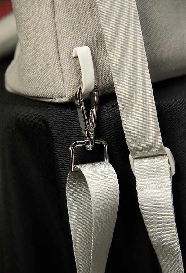 GACHIAKUTA Riyo Reaper Cosplay Rucksack mit Schultergurt