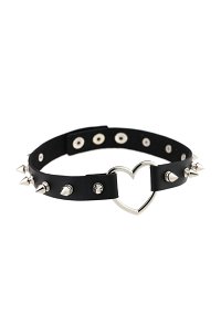 Gothic Punk Women Girls Rivets Decoration Choker Fashion Heart Hollow Out Short Necklace Neck Accessory