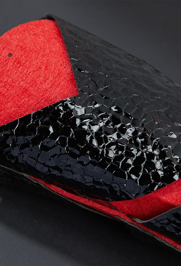 Amor y espacio profundo Scarlet Passion MC Cosplay Accesorio Cola Prop