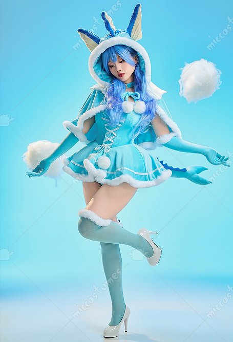 Sexy Conjunto inspirada en PM Eevee Capa de peluche erótica con capucha adorable