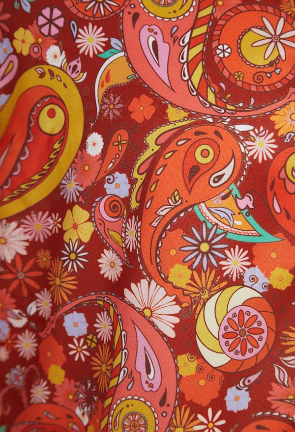 Vintage 1970s Men's Floral Shirt with Wig and Beard Long Sleeve Casual Button Down Flower Shirt