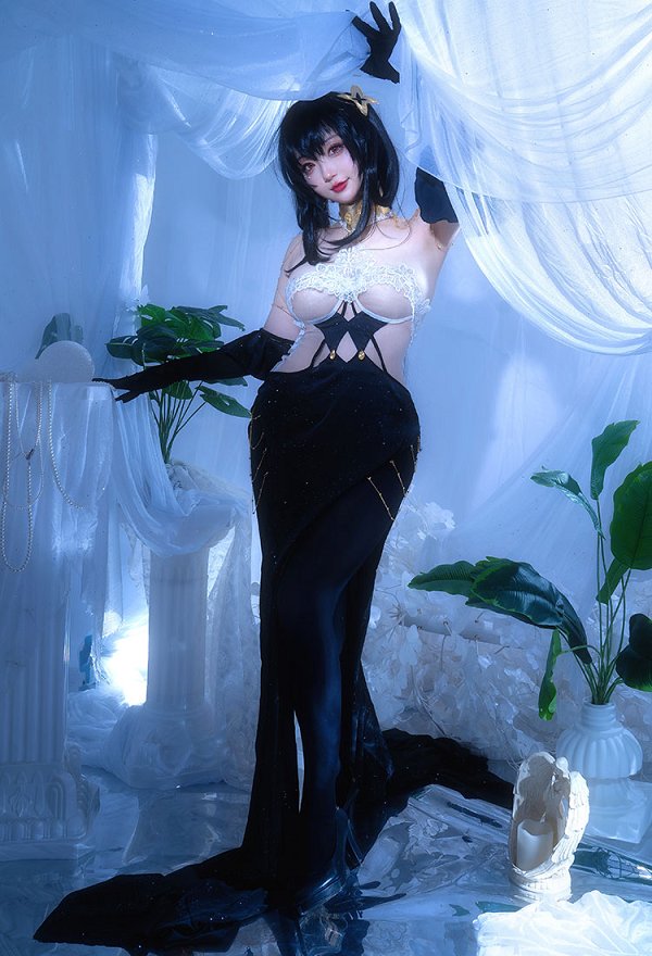 Azur Lane Chen Hai Cosplay Costume Women Sexy Cutout Backless Dress with Pantyhose Azur Lane Chen Hai Cosplay Costume Women Sexy Cutout Backless Dress with Pantyhose
