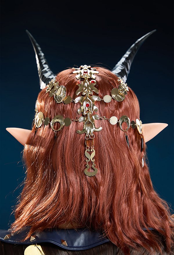 Baldur's Gate Mizora Cosplay Profundo Cuello en V Sin Espalda Abertura Lateral Larga Túnica y Collar Cadena en la Cintura