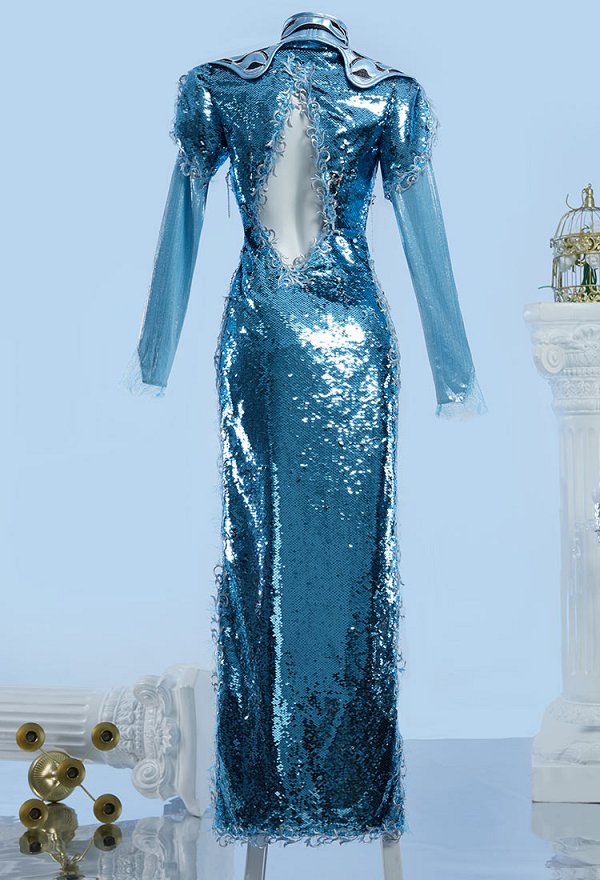 Disfraz de cosplay de Baldur's Gate vestido largo azul con collar de armadura de hombro Disfraz de cosplay de Baldur's Gate vestido largo azul con collar de armadura de hombro