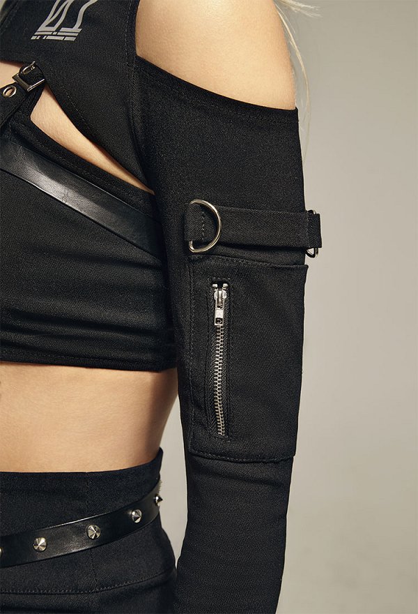 Gothic-Stil Sexy Outfit Crop Coat Weste hochgeschlitzter Rock mit Gürtel Kostüm Gothic-Stil Sexy Outfit Crop Coat Weste hochgeschlitzter Rock mit Gürtel Kostüm