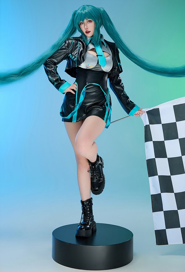 Vocal Racing Traje Top y Falda con Chaqueta Corta y Corbata Casual Outfit Vocal Racing Traje Top y Falda con Chaqueta Corta y Corbata Casual Outfit