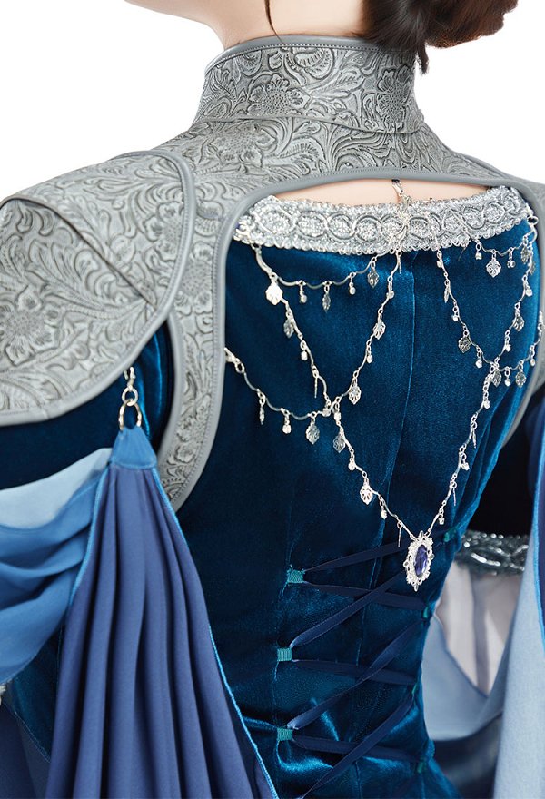 Medieval Gradient Blue Elf Style Shawl Retro Waistcoat And Train With Chain Medieval Gradient Blue Elf Style Shawl Retro Waistcoat And Train With Chain