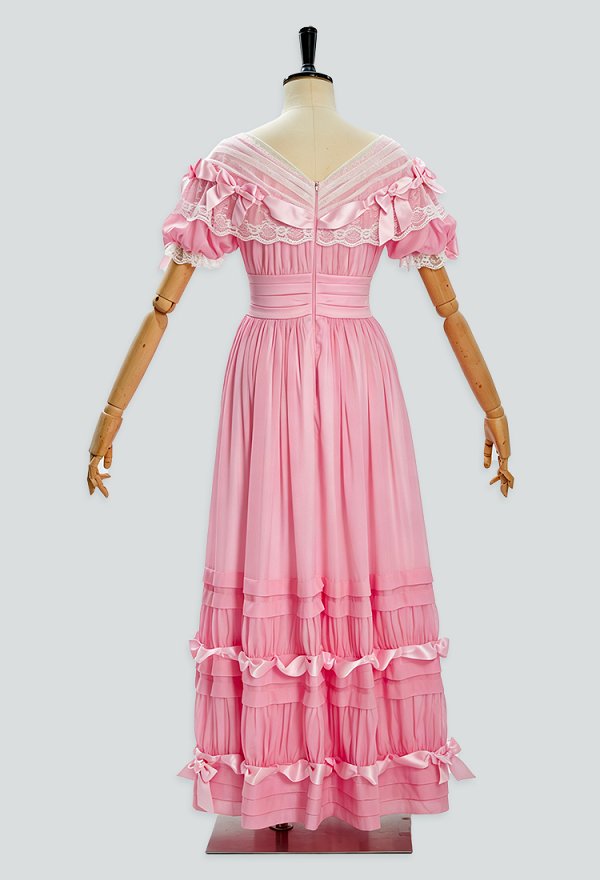 Daizbella Vintage European-Style Antique Dress Court-Style Off-the-Shoulder Tiered Dress