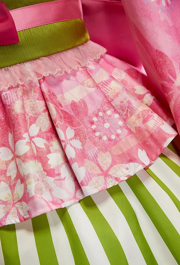 KNY Mitsuri Derivative Geisha Yukata Costume Japanese-Style Kimono Top and Skirt with Obi and Fan