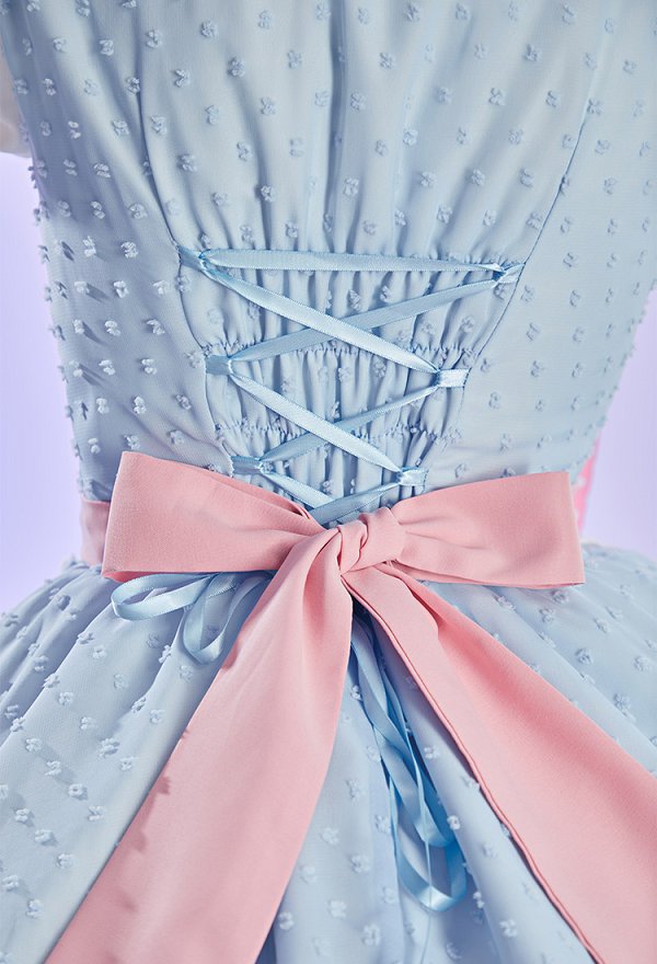 Anime Puppen niedliches Lolita Outfit gepunktetes Farbblock Kleid mit Schürze und Hut