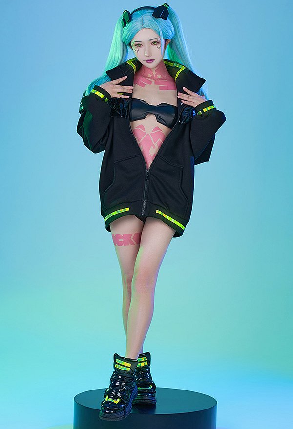 Cyberpunk: Edgerunners Costume de Cosplay Rebecca Veste Ensemble avec des Autocollants de Tatouage Cyberpunk: Edgerunners Costume de Cosplay Rebecca Veste Ensemble avec des Autocollants de Tatouage