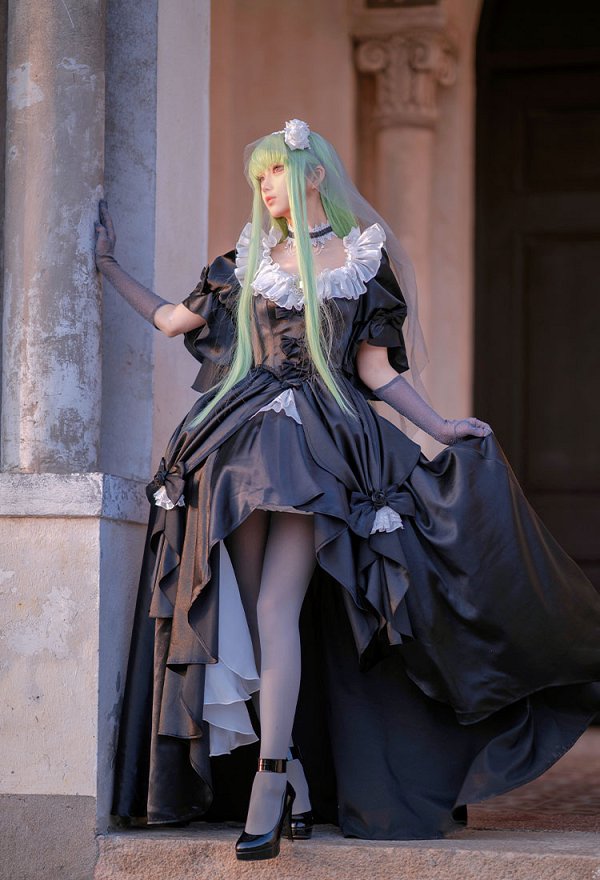 Geass CC Cosplay Vestido con medias y velo