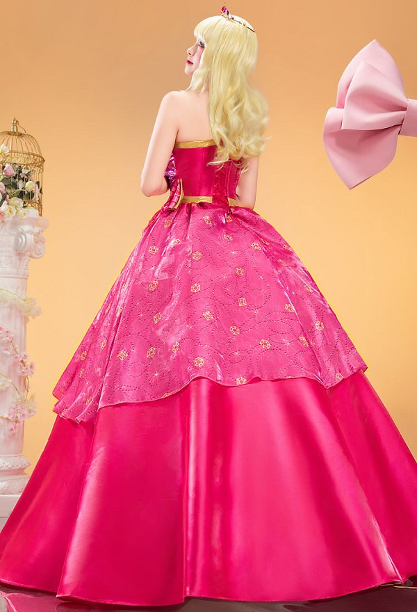 Barbie: Escuela de Princesas cosplay Vestido rosado con collar y corona Barbie: Escuela de Princesas cosplay Vestido rosado con collar y corona