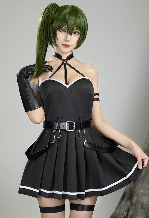 Friren Übel cosplay Vestido halter y brazaletes con anillos en las piernas y calcetines hasta la pantorrilla
