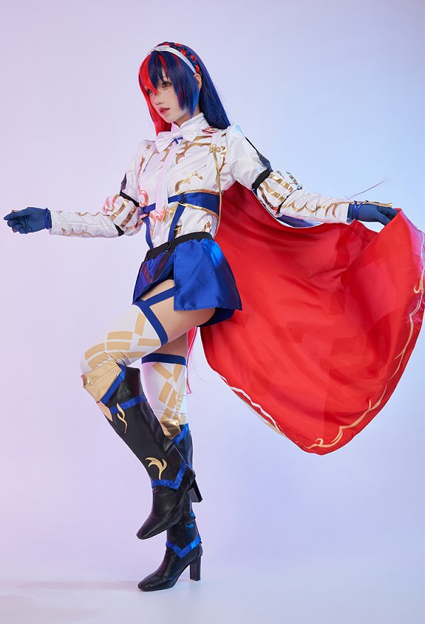 FE Heroine the Dragon Child Cosplay Costume Top and Skort with Cape and Gloves