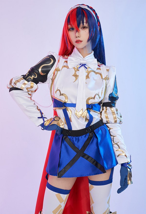 FE Heroine the Dragon Child Cosplay Costume Top and Skort with Cape and Gloves