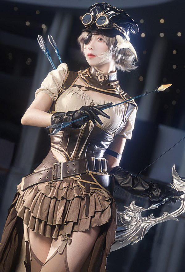 FF Cosplay Kostüm Oberteil und halber Rock mit Hut und Oberschenkelstrümpfen FF Cosplay Kostüm Oberteil und halber Rock mit Hut und Oberschenkelstrümpfen