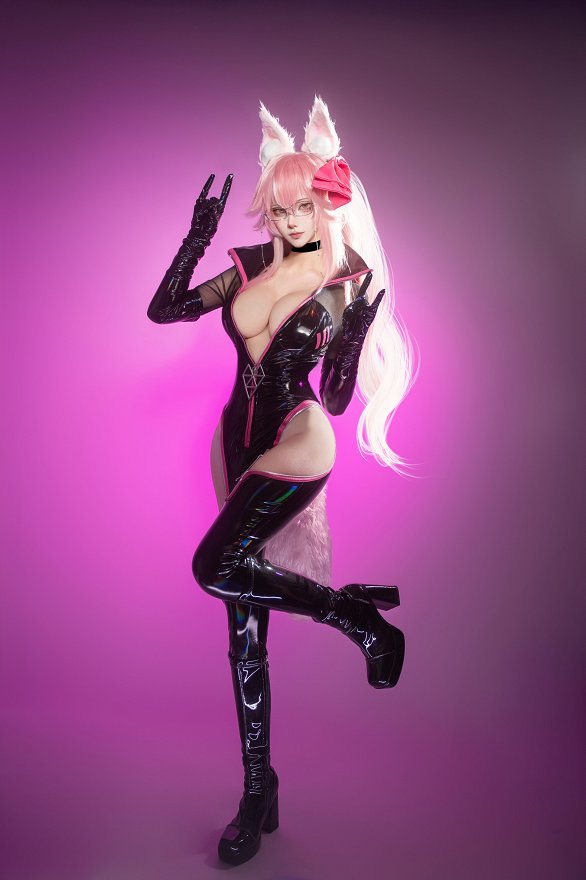 FGO Tamamo-no-Mae Traje de Cosplay con Cola Guantes
