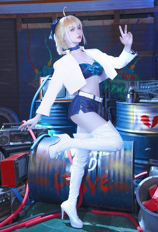 Fate Stay Night Saber Altria cosplay Corpiño y pantalones con chaqueta y calcetines