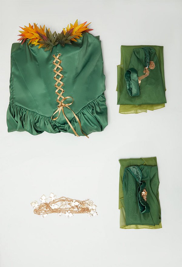 Medieval Renaissance Elf Costume Green Gradient Fairy Dress Vintage Halter Backless Lace-up Dress with Sleeves Waist Chain