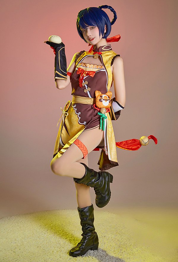 Genshin Impact Xiangling Cosplay Costume with Complete Accessories Genshin Impact Xiangling Cosplay Costume with Complete Accessories