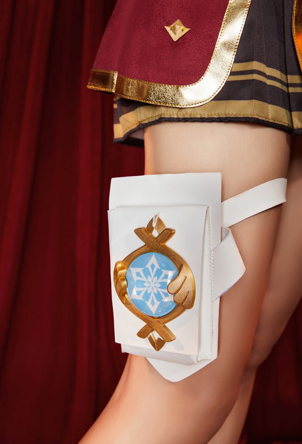 Genshin Impact Charlotte Cosplay Costume Top Coat Shorts Set Genshin Impact Charlotte Cosplay Costume Top Coat Shorts Set