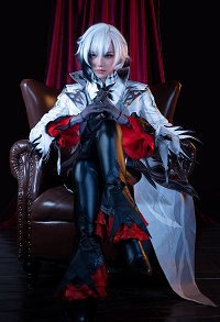 Genshin Impact Arlecchino Cosplay Costume Vest and Jacket with Long Pants and Gloves