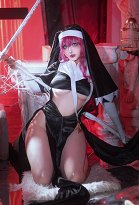 Gushing Over Magical Girls Sister Gigant Disfraz de Cosplay Vestido sexy entallado estilo monja con collar de cuello Gushing Over Magical Girls Sister Gigant Disfraz de Cosplay Vestido sexy entallado estilo monja con collar de cuello