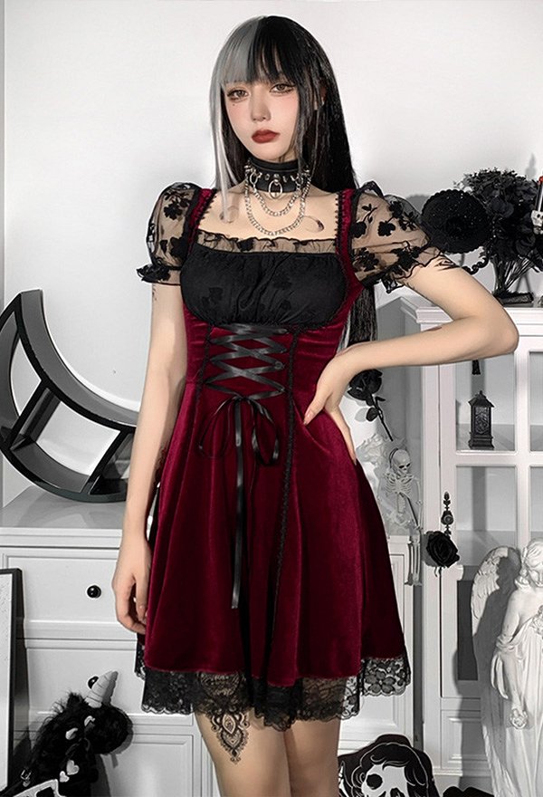 Gothic Stil Hexen Kleid Spitze Puffärmel Crisscross Kleid Gothic Stil Hexen Kleid Spitze Puffärmel Crisscross Kleid