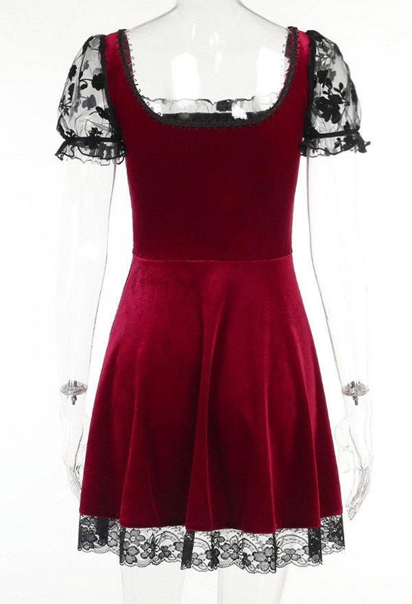 Gothic Stil Hexen Kleid Spitze Puffärmel Crisscross Kleid Gothic Stil Hexen Kleid Spitze Puffärmel Crisscross Kleid