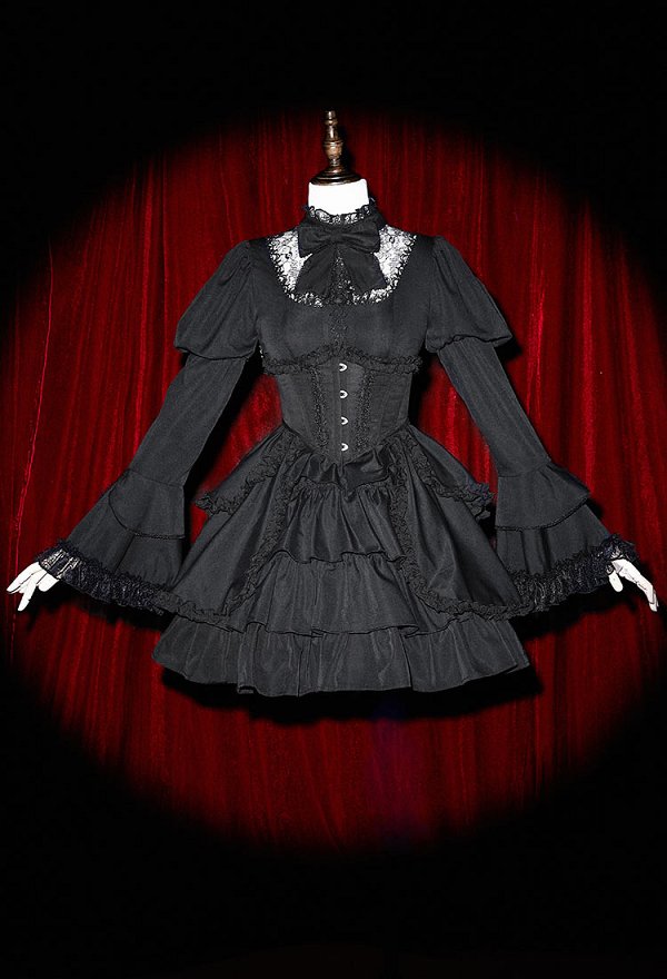Halloween Victorian Gothic Dress Retro Palace Style Multi-layered Dress with Neckline Bow Corset