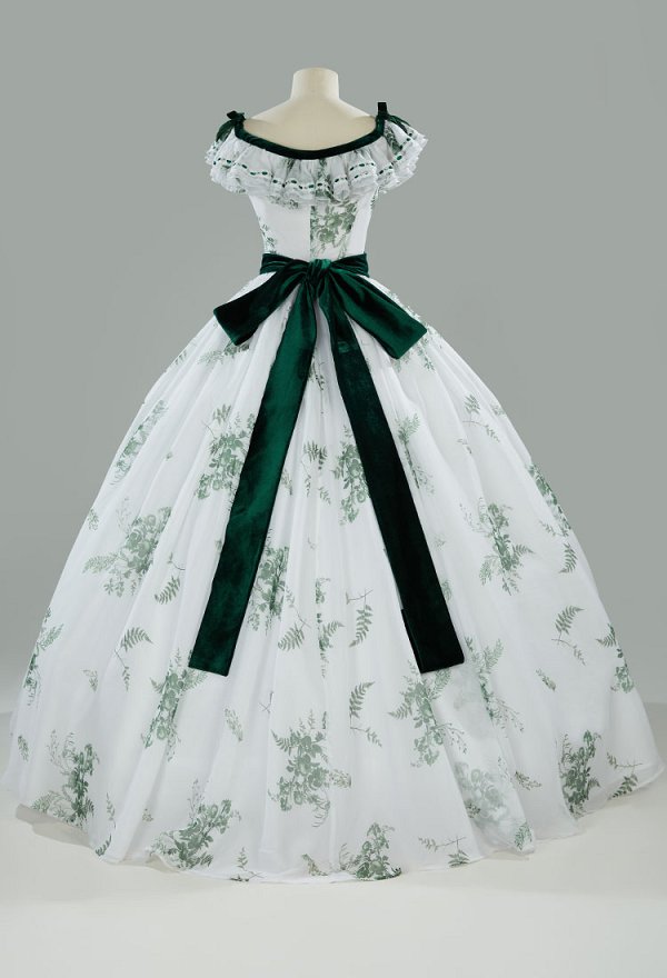 Rococo Vintage Ball Gown Set Scarlett Floral Green Leaf Patterned Dress Costume