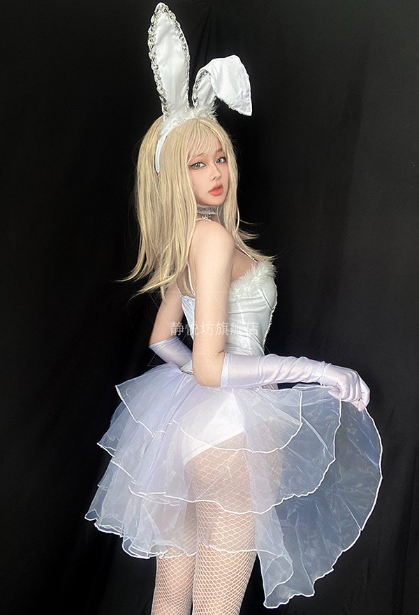 Halloween Bunny Girl Costume Sexy White Furry Bunny Suit Bodysuit Gloves Headband Halloween Bunny Girl Costume Sexy White Furry Bunny Suit Bodysuit Gloves Headband