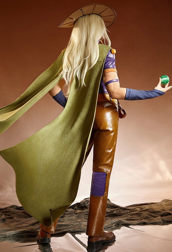 Traje animado de JJBA Bizarre Adventure 7 SBR Gyro Zeppeli con camiseta pantalones sombrero y capa Traje animado de JJBA Bizarre Adventure 7 SBR Gyro Zeppeli con camiseta pantalones sombrero y capa