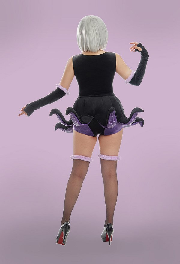 Disfraz Derivado de Ursula de La Sirenita con Body de Felpa y Falda de Tentáculos de Pulpo con Guantes y Calcetines hasta la Rodilla Disfraz Derivado de Ursula de La Sirenita con Body de Felpa y Falda de Tentáculos de Pulpo con Guantes y Calcetines hasta la Rodilla