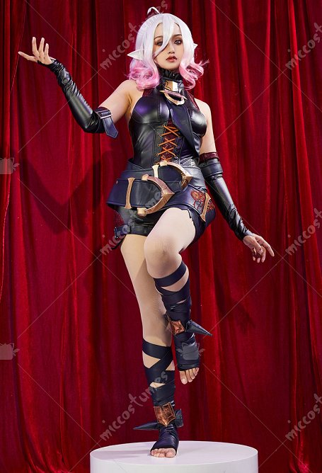 LOL Briar Cosplay Costume Combinaison Accrochée au Cou et Des Gants Avec Ceinture et Jambières