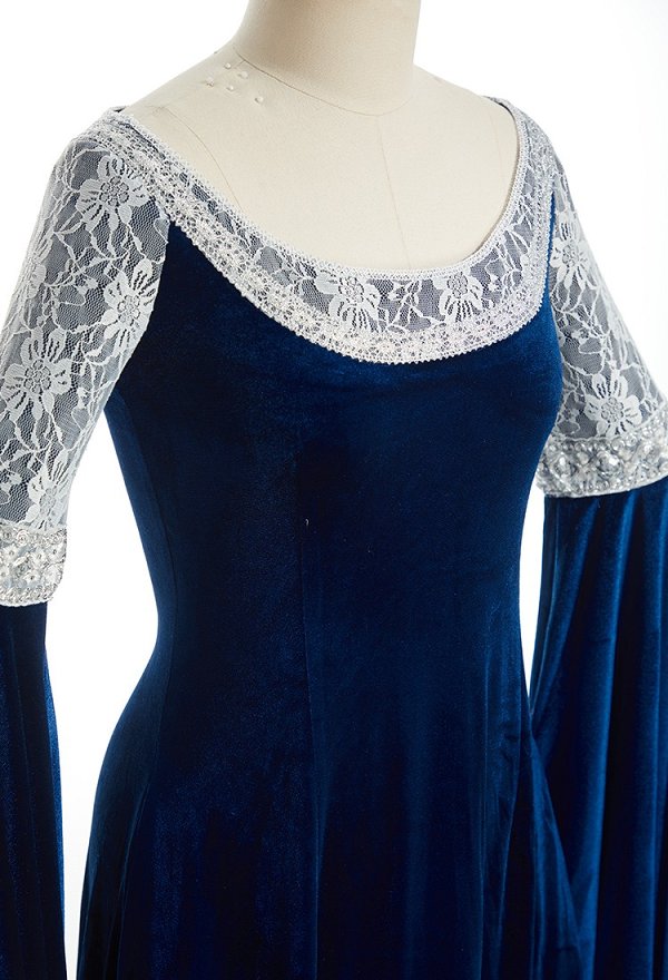 Daizbella The Lord of the Rings Medieval Blue-Grey Coronation Dress Renaissance Elf Style Velvet Lace Trim Dress
