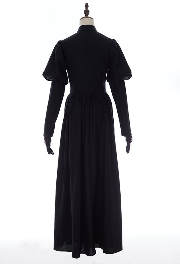 Medieval Renaissance Style Dress Gothic Victorian Dress with Gloves and Brooch Medieval Renaissance Style Dress Gothic Victorian Dress with Gloves and Brooch