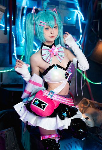 Vocal Cosplay Costume Tube Top and Skirt with Waist Bag and Hair Accessory