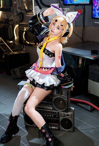 Premium Full Set Muse Dash Rin Cosplay Costume Dress Coat with Complete Accessories