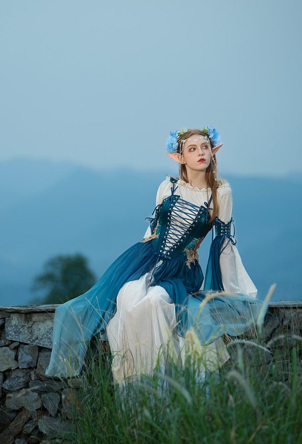 Vestido azul degradado con mangas estilo elfo, ropa renacentista medieval, disfraz de cosplay