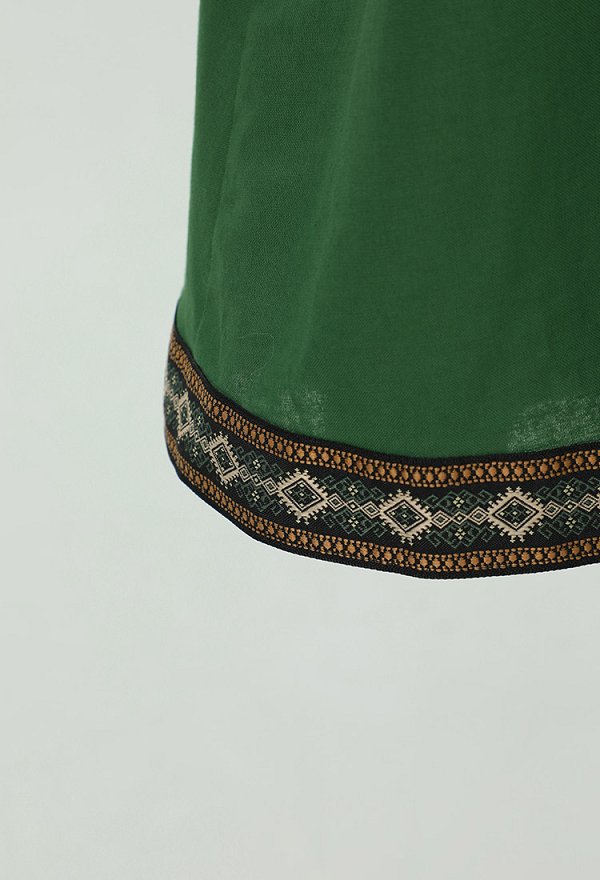 Medieval Retro Green Inner Dress Renaissance Court Style Bottom Dress Cosplay Medieval Retro Green Inner Dress Renaissance Court Style Bottom Dress Cosplay