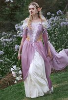 Estilo Renacentista y Élfico Vestido medieval con mangas en Degradado blanco y morado Estilo Renacentista y Élfico Vestido medieval con mangas en Degradado blanco y morado