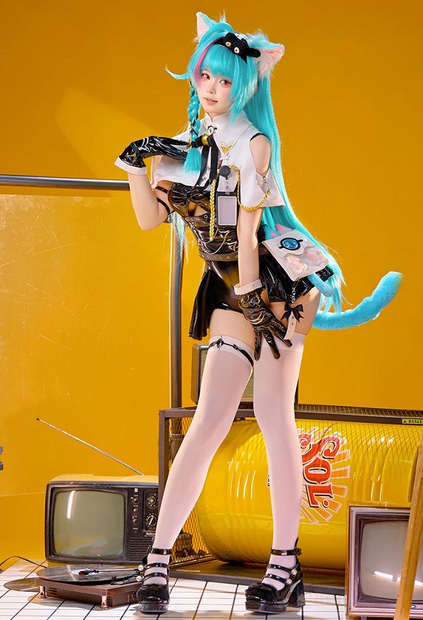 NTE Mint Cosplay Kostüm Kleid mit Oberteil und Handschuhen NTE Mint Cosplay Kostüm Kleid mit Oberteil und Handschuhen