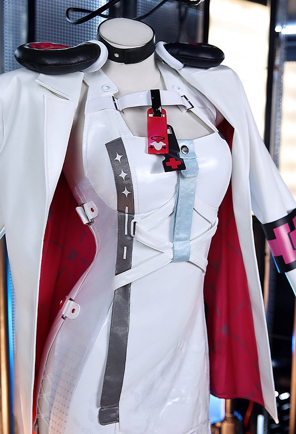 Disfraz Cosplay de Oneiroi de NTE Vestido y Chaqueta con Guantes y Brazaletes