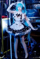 Diosa de la victoria NIKKE Privaty Cosplay Disfraz de Criada con Delantal y Medias Diosa de la victoria NIKKE Privaty Cosplay Disfraz de Criada con Delantal y Medias
