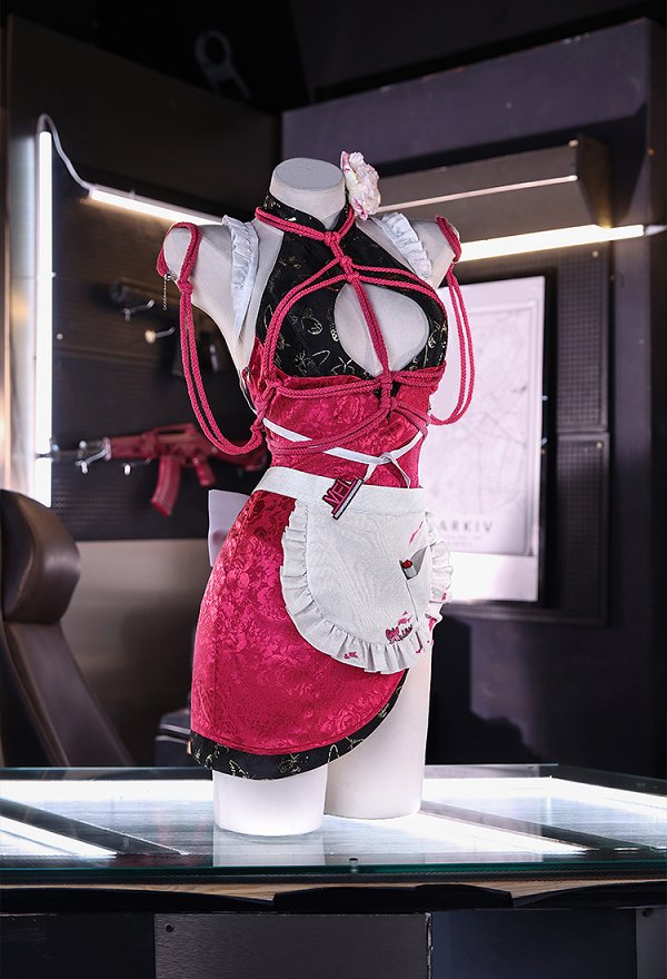 Goddess of Victory: Nikke Velvet Cosplay Kostümkleid mit Schürze und Ärmeln