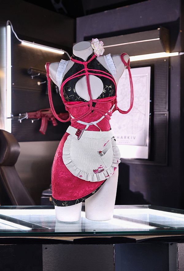Goddess of Victory: Nikke Velvet Cosplay Kostümkleid mit Schürze und Ärmeln